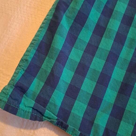 Duluth Trading Co men's size Large blue and dark teal check short sleeve shirt - Picture 2 of 6